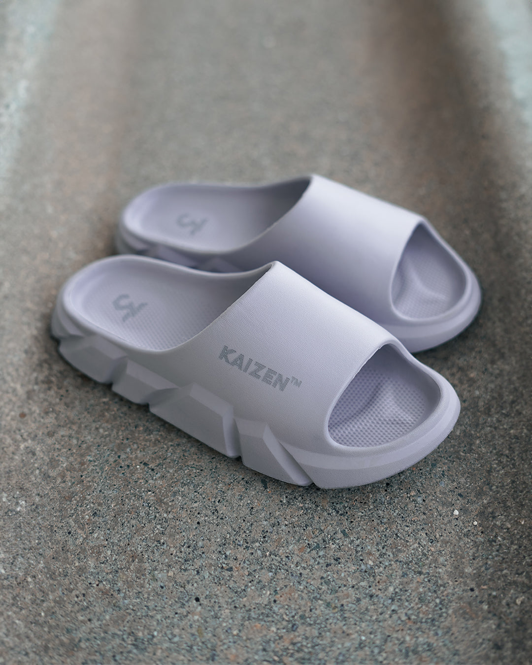 SLIDES