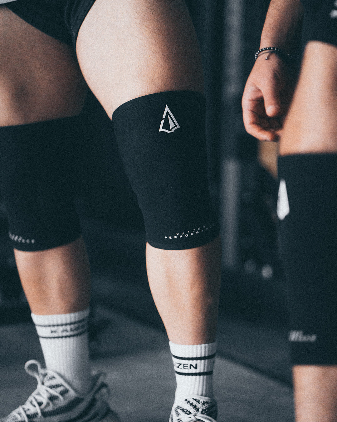 TRAINING KNEE SLEEVES