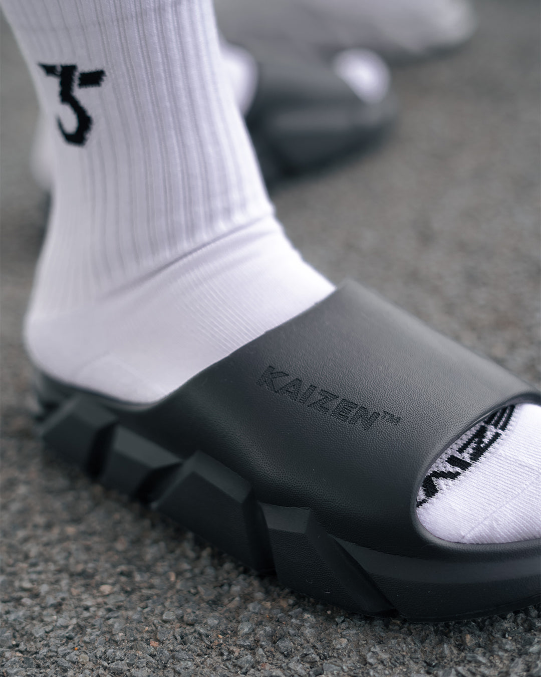 SLIDES