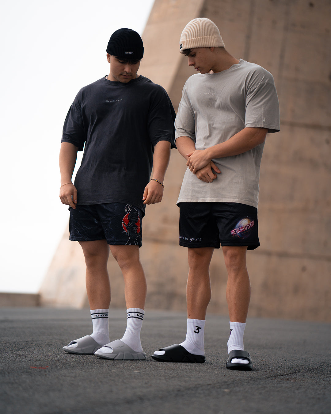 DANNY X KAIZEN OVERSIZED THE WORLD IS YOURS T-SHIRT
