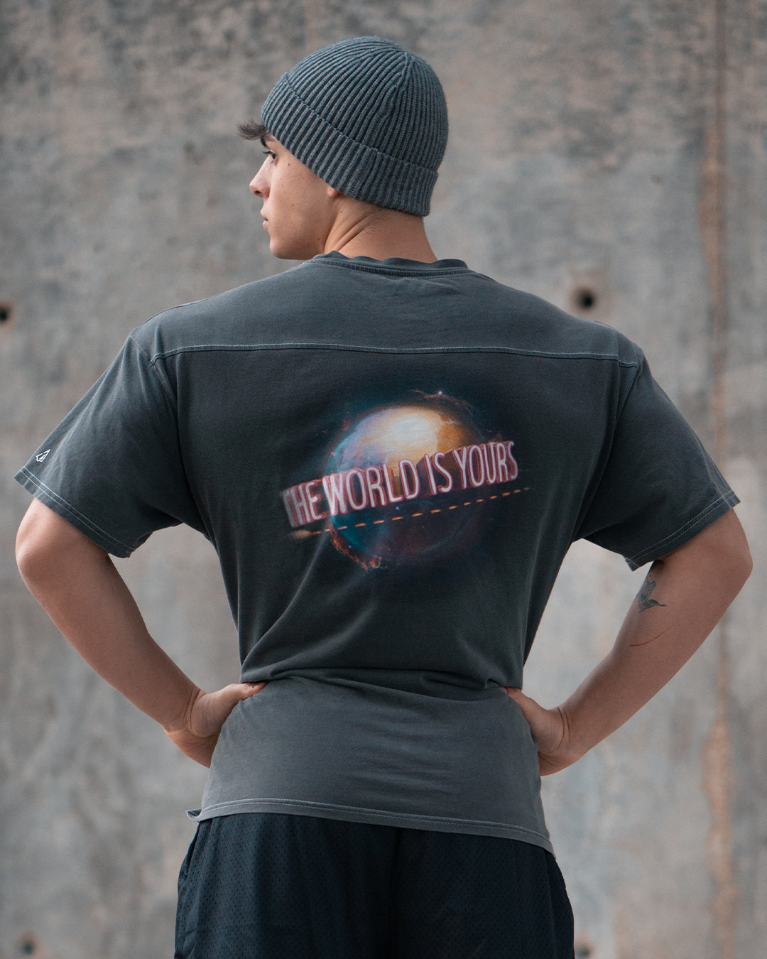 DANNY X KAIZEN OVERSIZED THE WORLD IS YOURS T-SHIRT