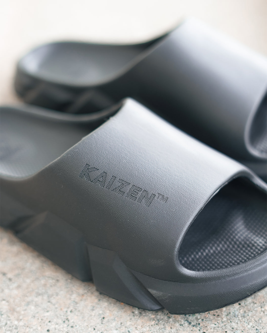 SLIDES
