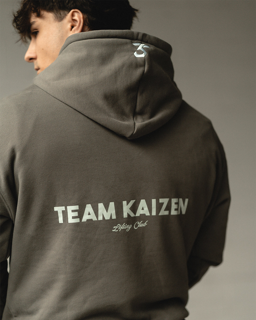 TEAM KAIZEN™ OVERSIZE CLASSIC HOODIE