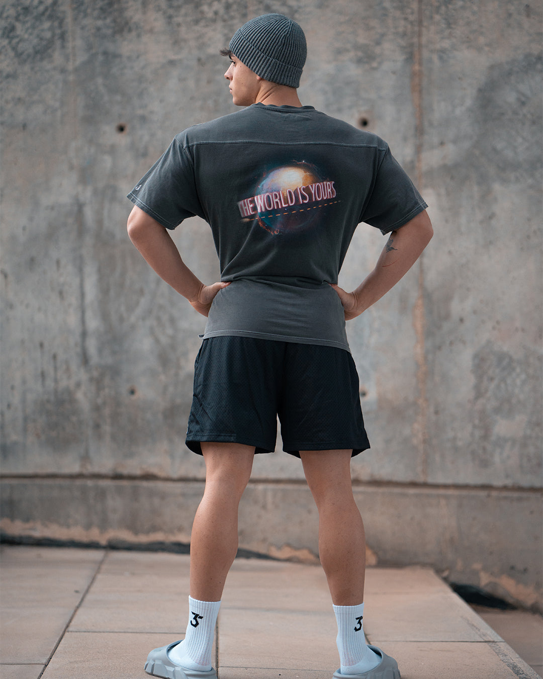 DANNY X KAIZEN OVERSIZED THE WORLD IS YOURS T-SHIRT