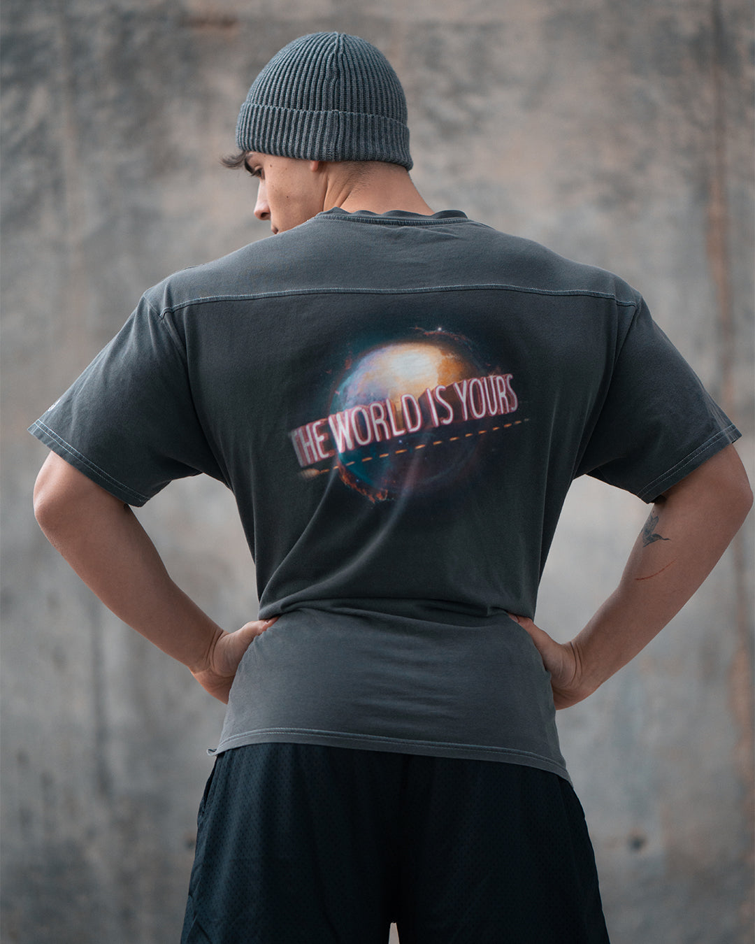 DANNY X KAIZEN OVERSIZED THE WORLD IS YOURS T-SHIRT