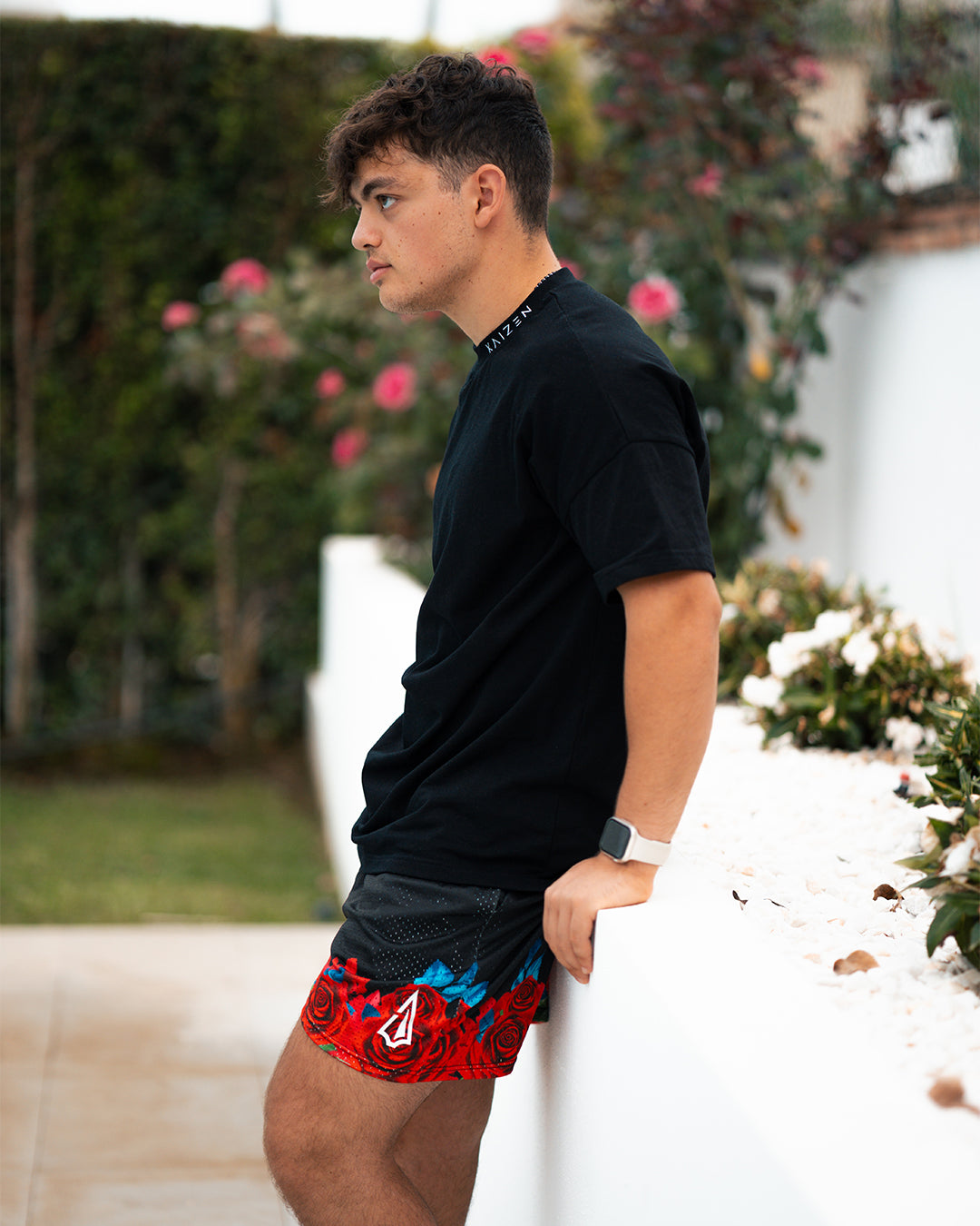 Leg-Day Shorts - Black Roses