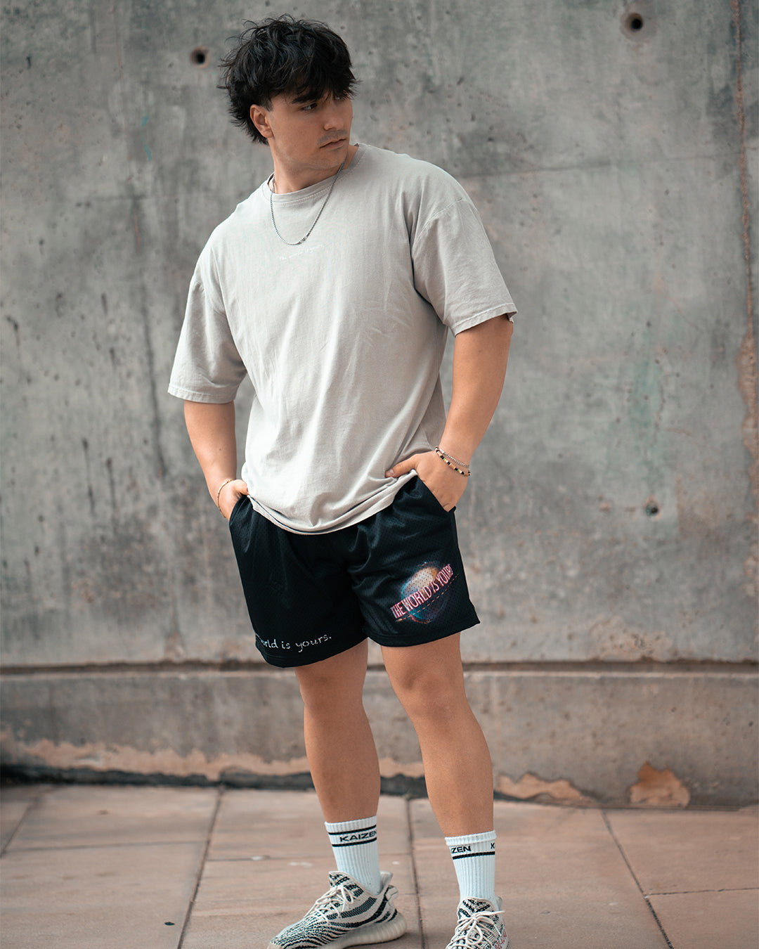 DANNY X KAIZEN OVERSIZED THE WORLD IS YOURS T-SHIRT