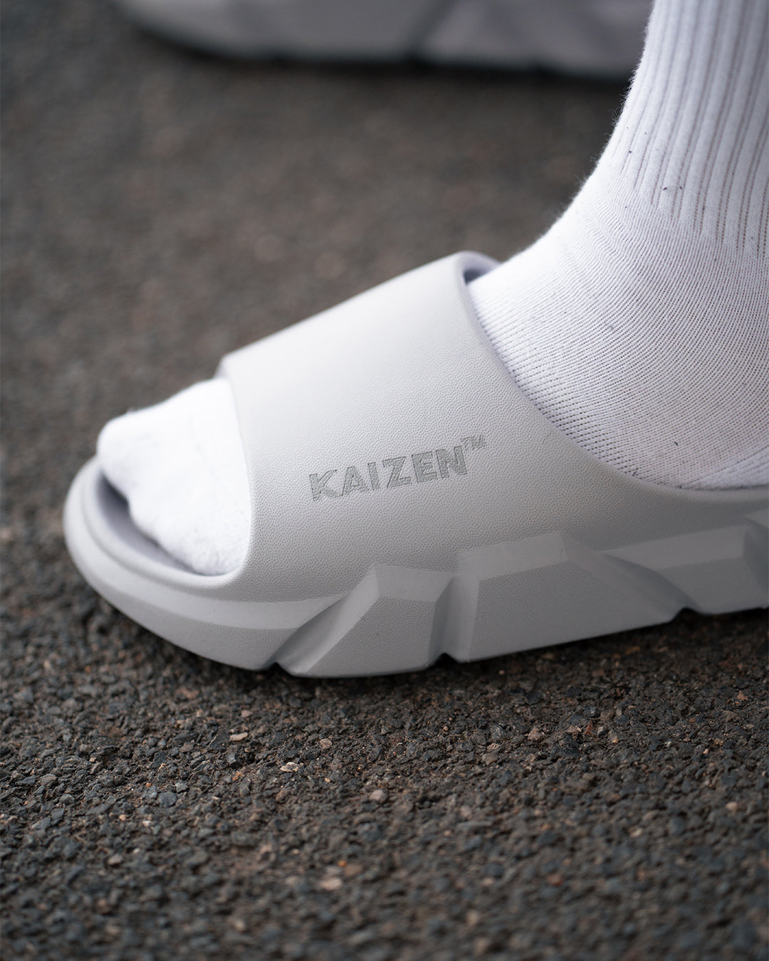 SLIDES