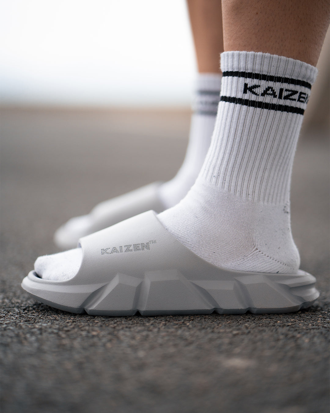 SLIDES