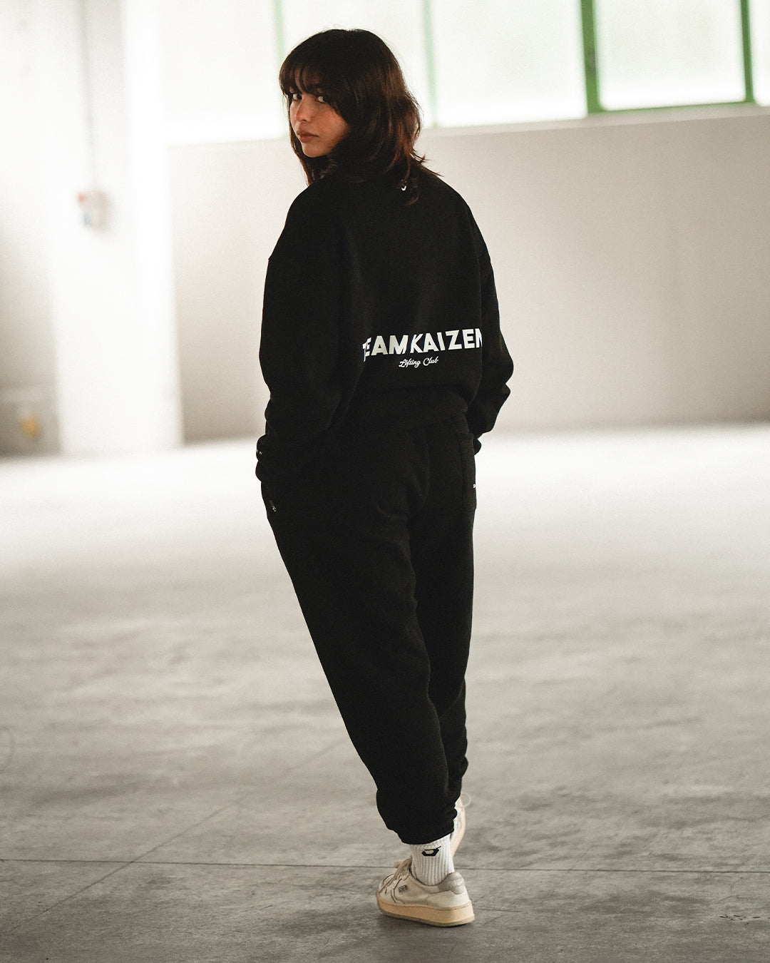 TEAM KAIZEN™ OVERSIZE CREWNECK