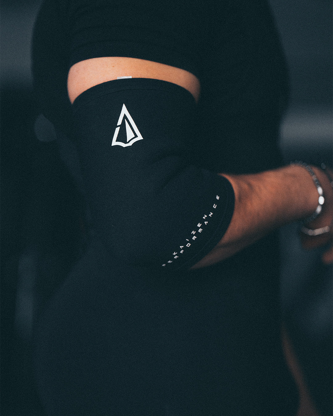 ELBOW SLEEVES - GOMITIERE