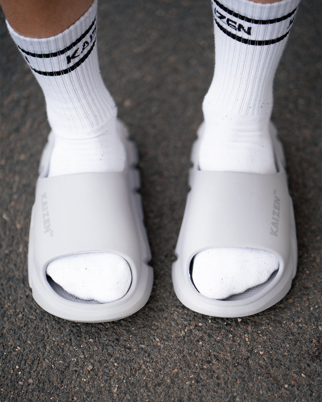 SLIDES