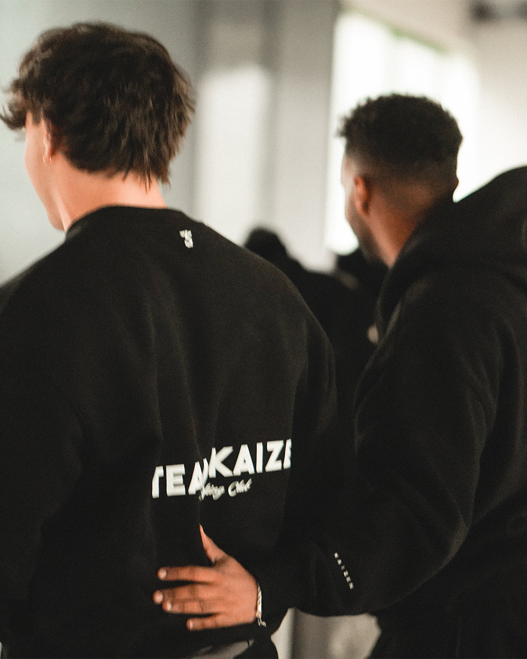 TEAM KAIZEN™ OVERSIZE CREWNECK