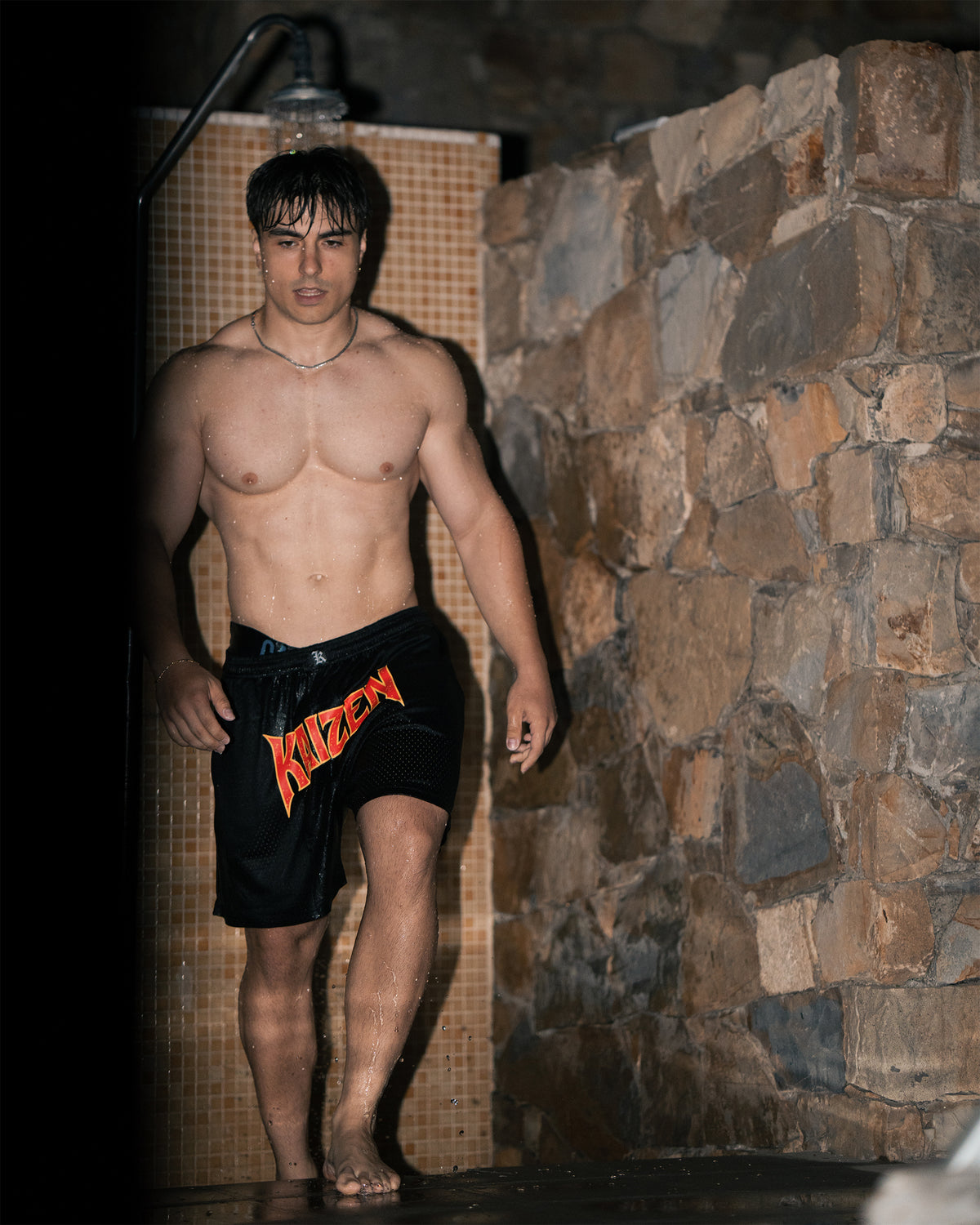 LEG-DAY MESH SHORT - BLAZE / BLACK