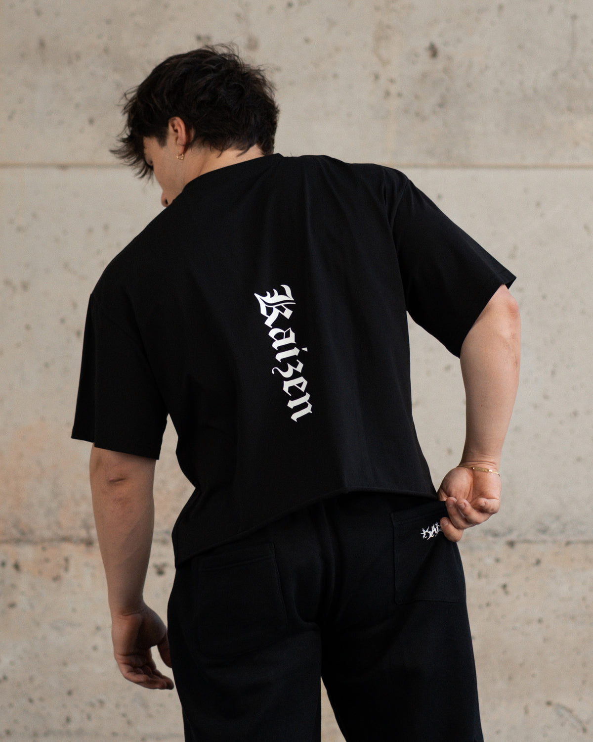 ROUGH CUT CROPPED OVERSIZE T-SHIRT - REVENGE / BLACK