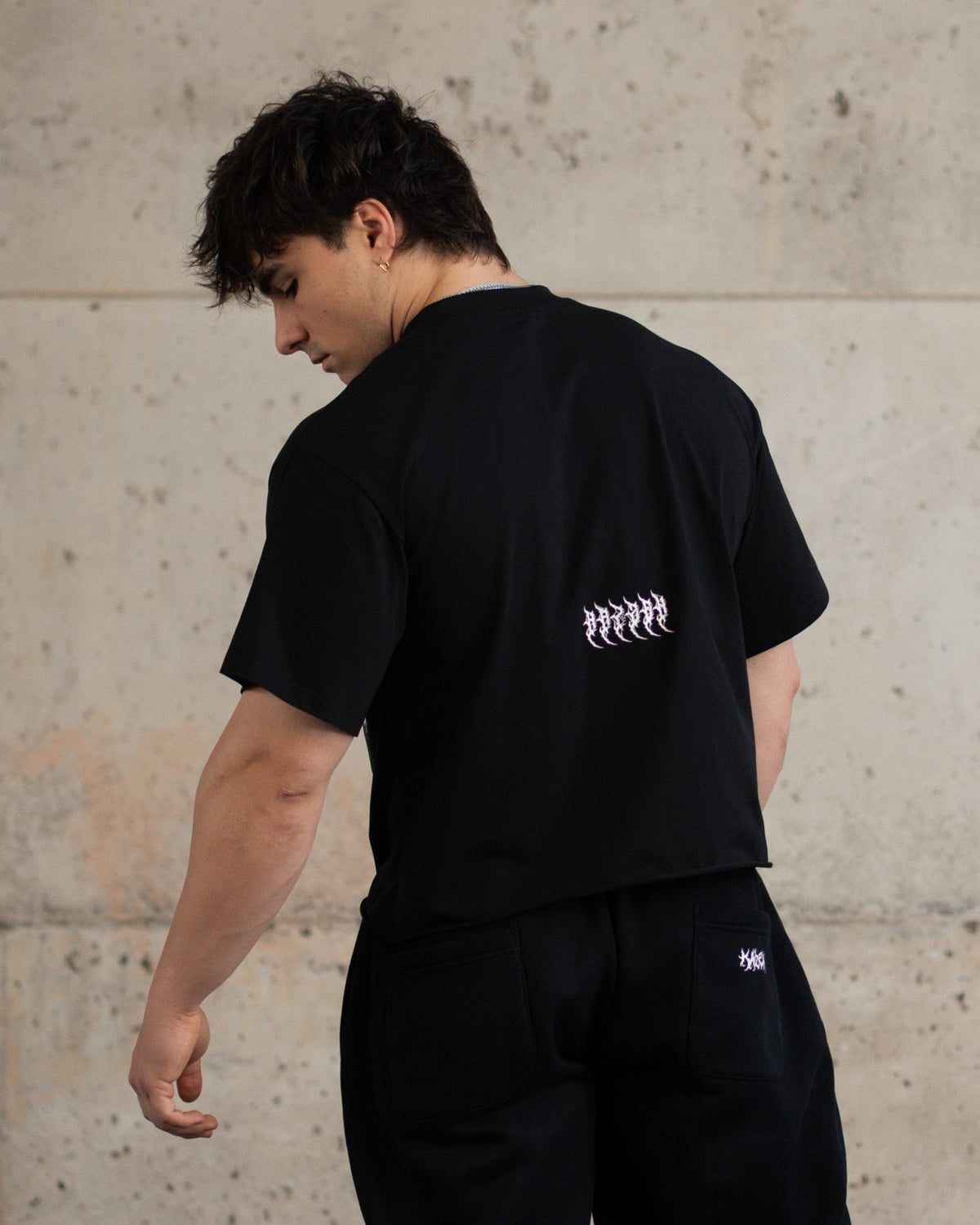 ROUGH CUT CROPPED OVERSIZE T-SHIRT - MYSTICAL / BLACK