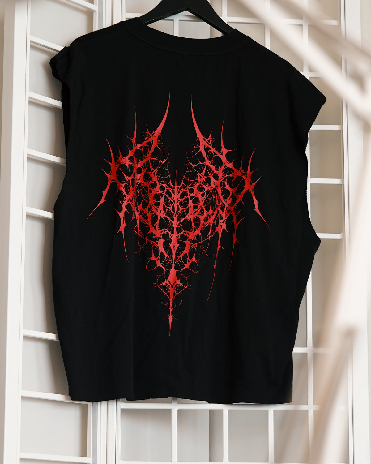 ROUGH CUT CROPPED OVERSIZE TANK - RED DEMON / BLACK