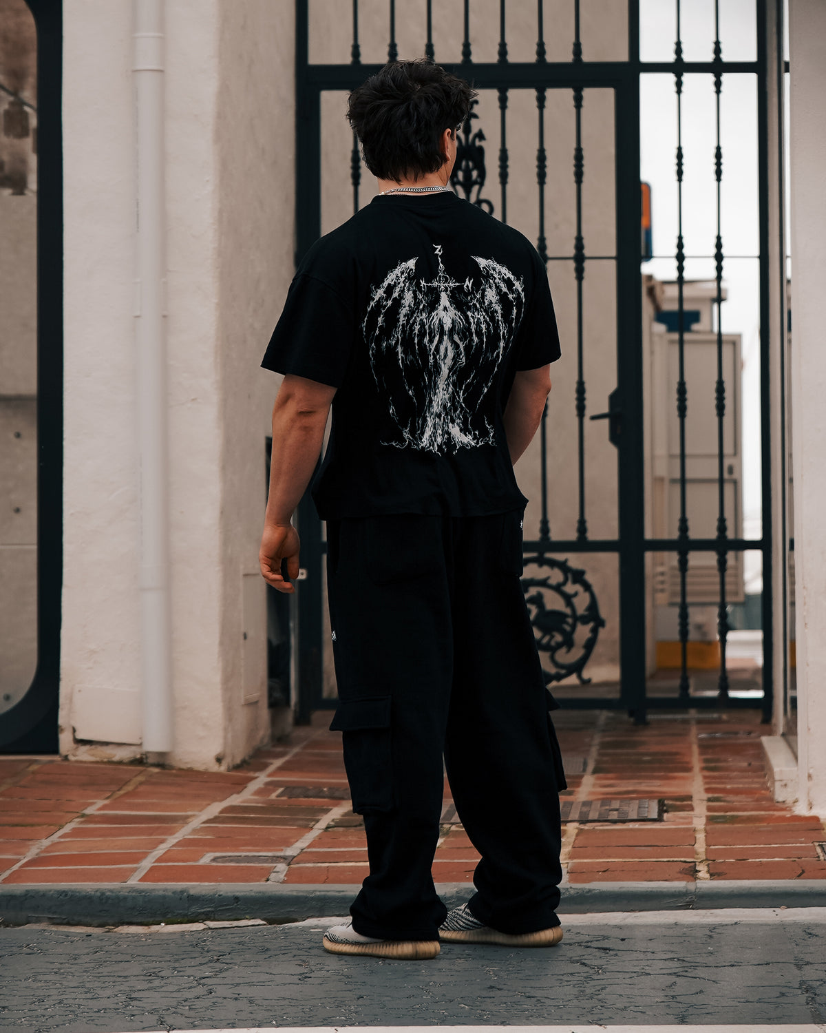 ROUGH CUT OVERSIZE T-SHIRT